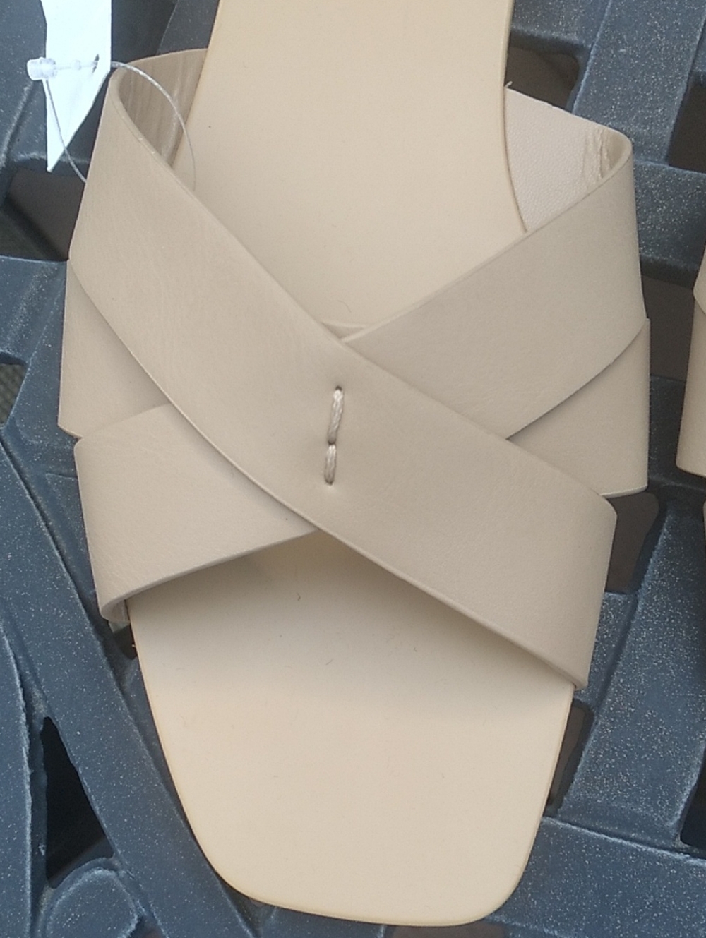 H&M slides - Picture 2 of 5